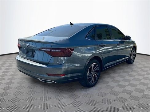 Used 2021 Volkswagen Jetta SEL Premium image 7