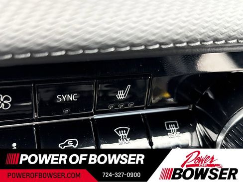 New 2026 Chevrolet Equinox LT w/ Convenience Package II image 9