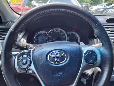 Used 2013 Toyota Camry SE image 18