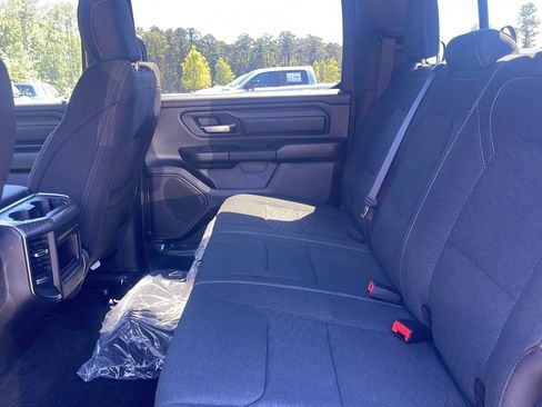 New 2026 RAM 1500 Express AWD/4WD image 24