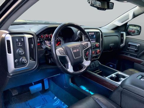 Used 2018 GMC Sierra 1500 SLT AWD/4WD image 16