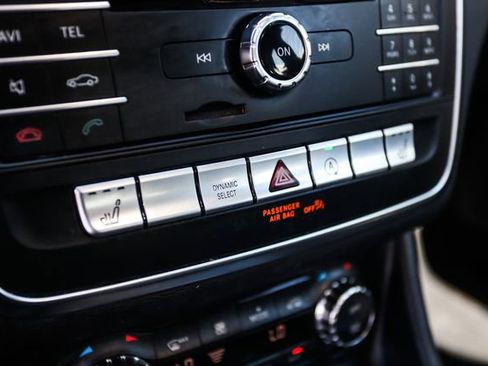 Used 2018 Mercedes-Benz CLA 250 4MATIC image 27