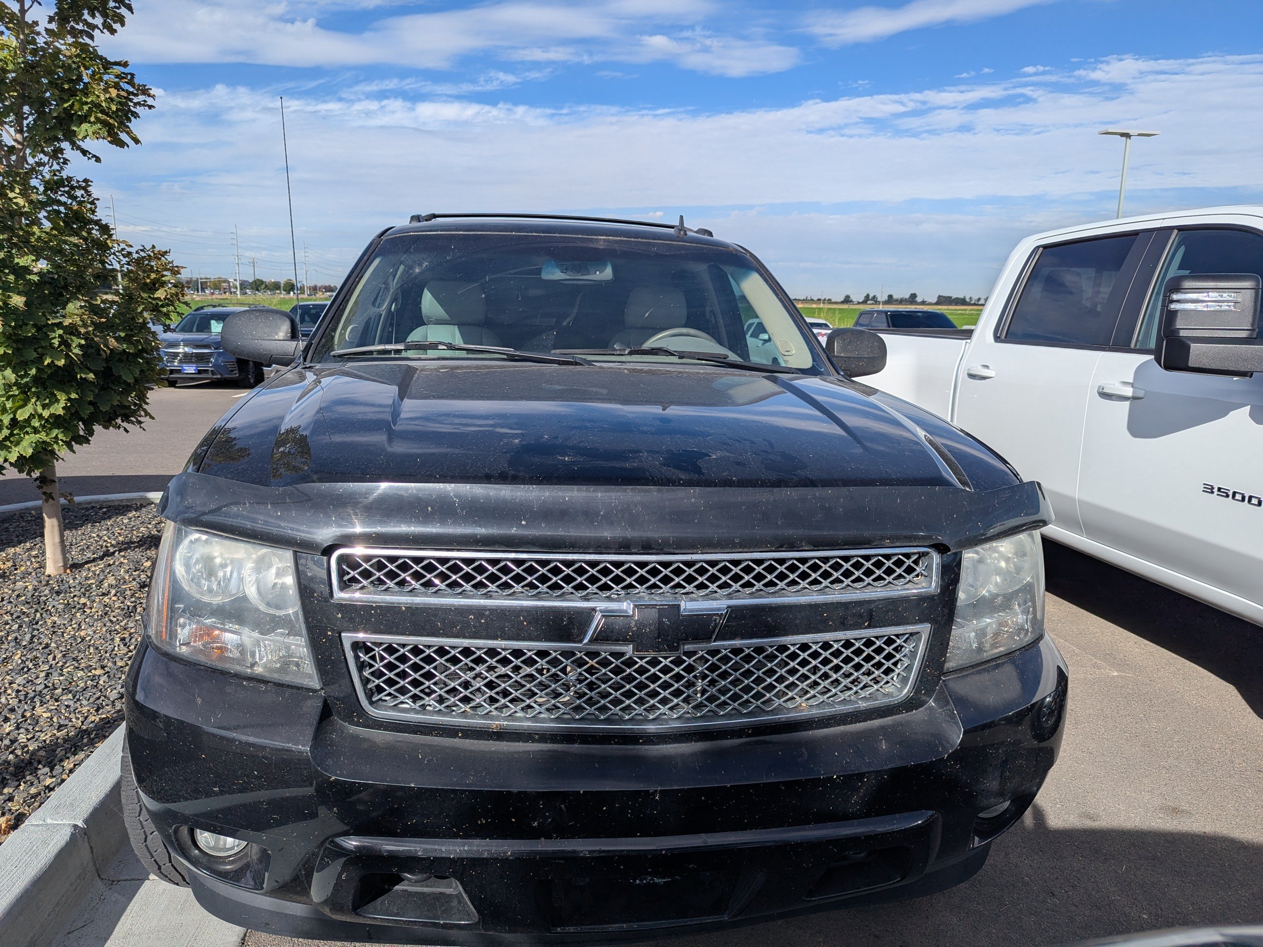 Used 2013 Chevrolet Avalanche LT w/ All-Star Edition AWD/4WD image 3