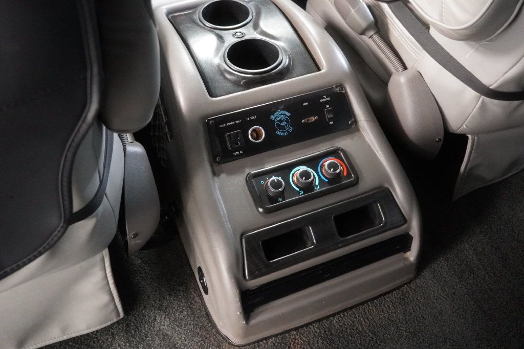 Used 2013 GMC Savana 1500 AWD image 22