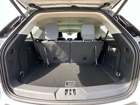 New 2026 Ford Explorer Active image 23