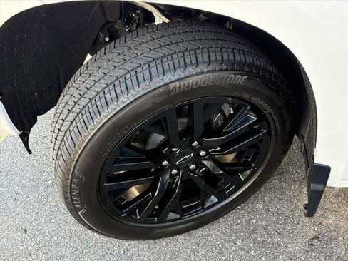 Certified 2024 Chevrolet Silverado 1500 High Country image 24