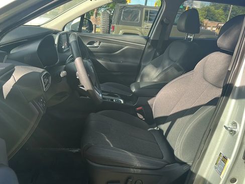 Used 2019 Hyundai Santa Fe SEL w/ Cargo Package AWD/4WD image 14