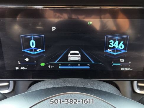 Used 2023 Hyundai Elantra Limited w/ Winter Weather Package FWD image 30