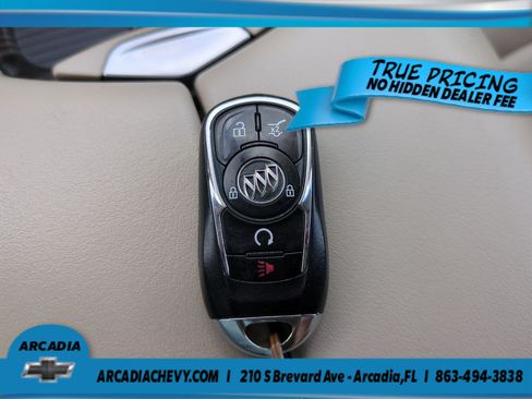 Used 2019 Buick Envision Essence FWD image 28