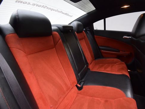 Used 2016 Dodge Charger R/T Scat Pack w/ Technology Group image 22