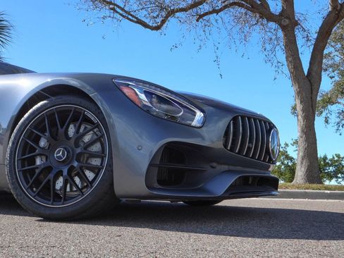 Used 2018 Mercedes-Benz AMG GT Base 2dr Roadster image 55