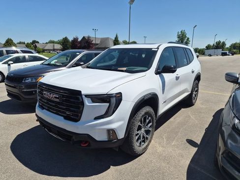 Used 2024 GMC Acadia AT4 w/ Luxury Package AWD/4WD image 1