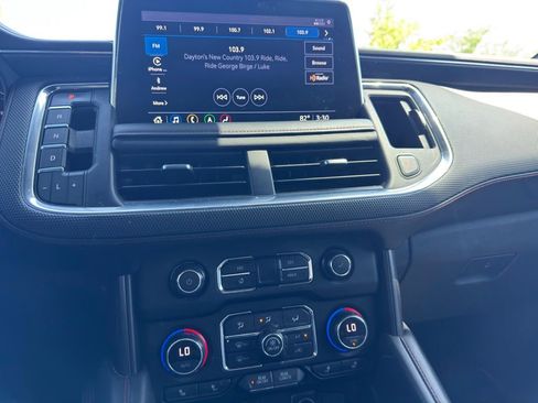 Used 2021 Chevrolet Suburban RST w/ Luxury Package AWD/4WD image 12