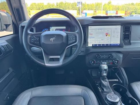 Used 2024 Ford Bronco Big Bend AWD/4WD image 12