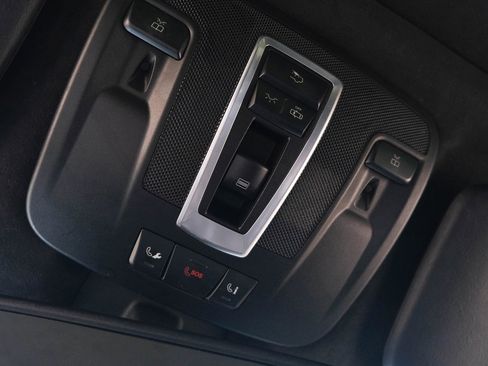 Used 2014 Mercedes-Benz G 63 AMG 4MATIC image 45