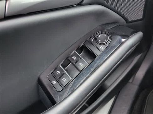 Used 2024 MAZDA MAZDA3 s image 40
