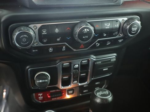 Certified 2018 Jeep Wrangler Unlimited Rubicon image 14