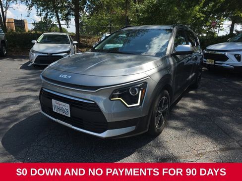 Used 2025 Kia Niro LX FWD image 1