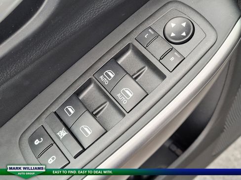 Used 2022 Jeep Cherokee Limited w/ Elite Package image 30