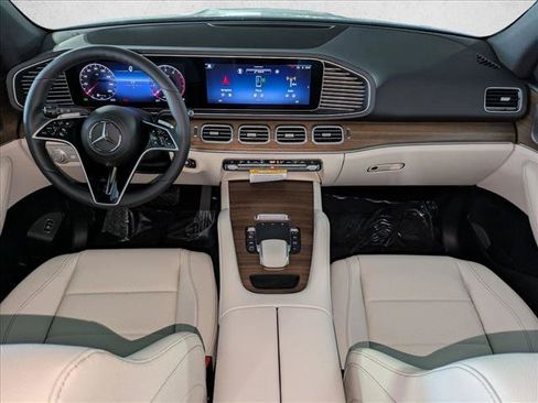 New 2026 Mercedes-Benz GLE 450 4MATIC image 16