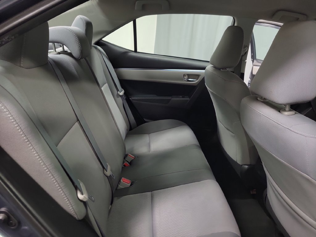 Used 2014 Toyota Corolla LE FWD image 27