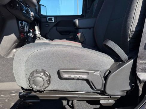 New 2026 Jeep Wrangler Unlimited Rubicon w/ Safety Group AWD/4WD image 13