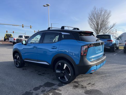 New 2026 Nissan Kicks SR w/ Cold Weather Package image 6