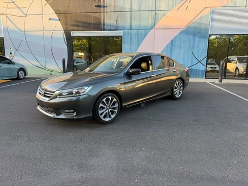 Used 2014 Honda Accord Sport image 22