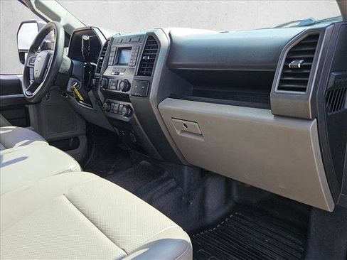 Used 2022 Ford F250 XL w/ Power Equipment Group AWD/4WD image 21