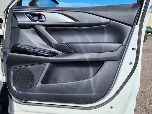 Used 2021 MAZDA CX-9 Touring w/ Touring Premium Package image 16