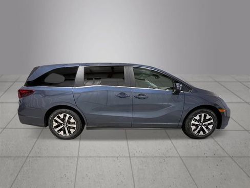 New 2026 Honda Odyssey EX-L image 7