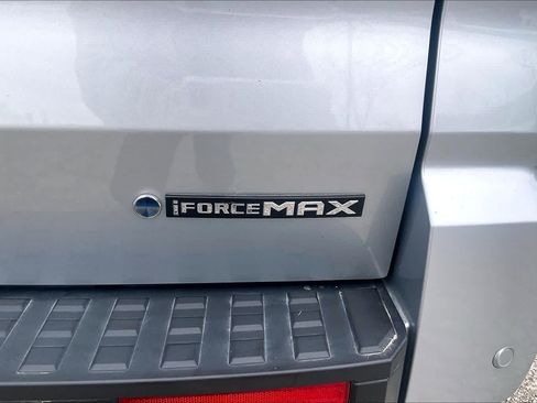 Used 2025 Toyota 4Runner TRD Off-Road image 9