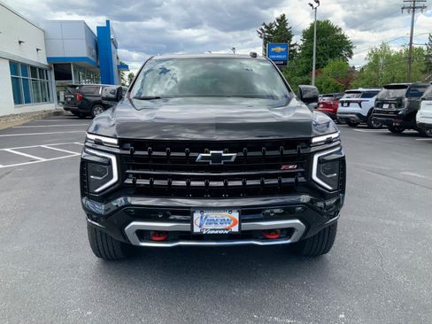 New 2026 Chevrolet Tahoe Z71 w/ Comfort Package AWD/4WD image 2