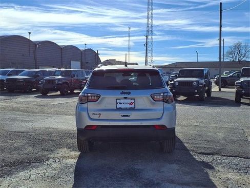 New 2026 Jeep Compass Limited image 18