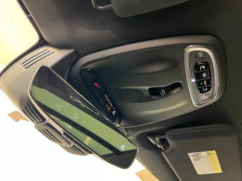 Used 2018 Volvo XC90 T6 Inscription w/ Convenience Package image 18