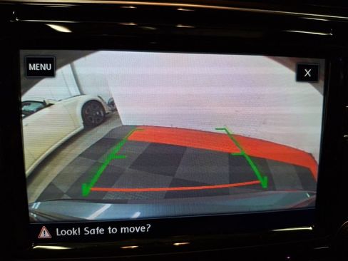 Used 2018 Volkswagen Jetta GLI FWD image 25