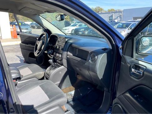 Used 2013 Jeep Compass Sport image 13