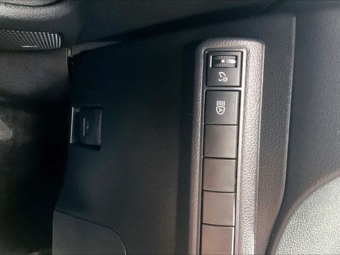 Used 2024 Toyota Corolla SE FWD image 33