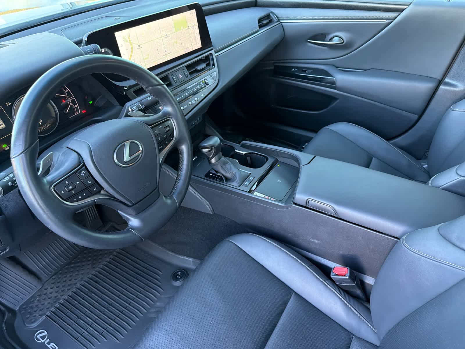 Certified 2025 Lexus ES 300h w/ Premium Package FWD image 11