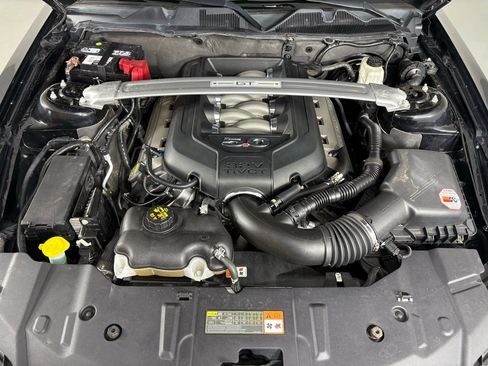 Used 2014 Ford Mustang GT Premium image 33