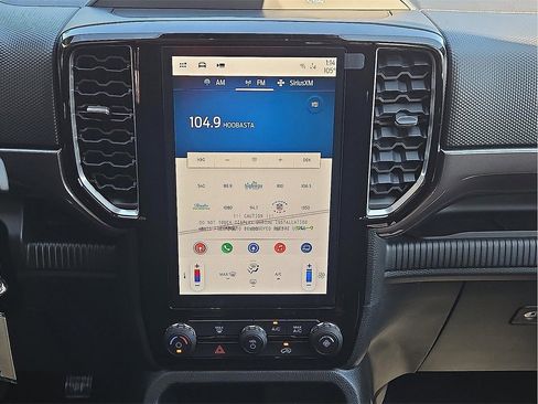 New 2025 Ford Ranger XLT w/ FX4 Off-Road Package image 10