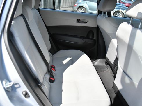 Used 2024 Toyota Corolla Cross L image 39