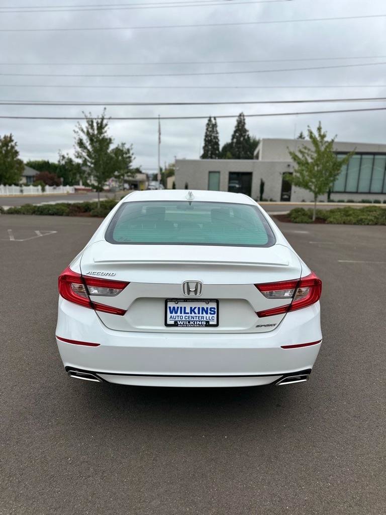 Used 2018 Honda Accord Sport image 7