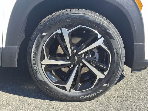 Used 2021 Chevrolet TrailBlazer RS w/ Convenience Package AWD/4WD image 27