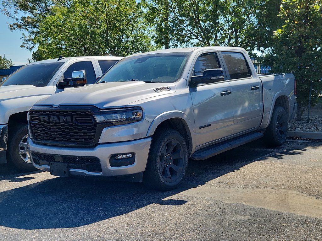 Certified 2025 RAM 1500 Big Horn AWD/4WD image 3