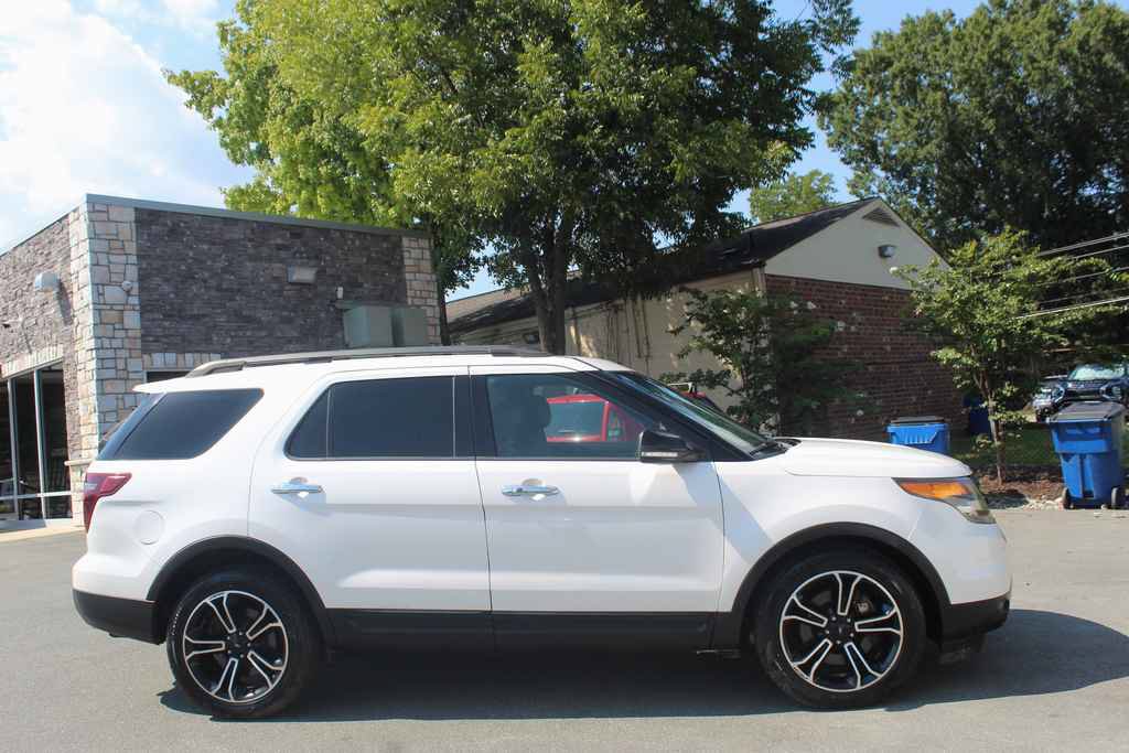Used 2014 Ford Explorer Sport w/ Equipment Group 401A AWD/4WD image 4