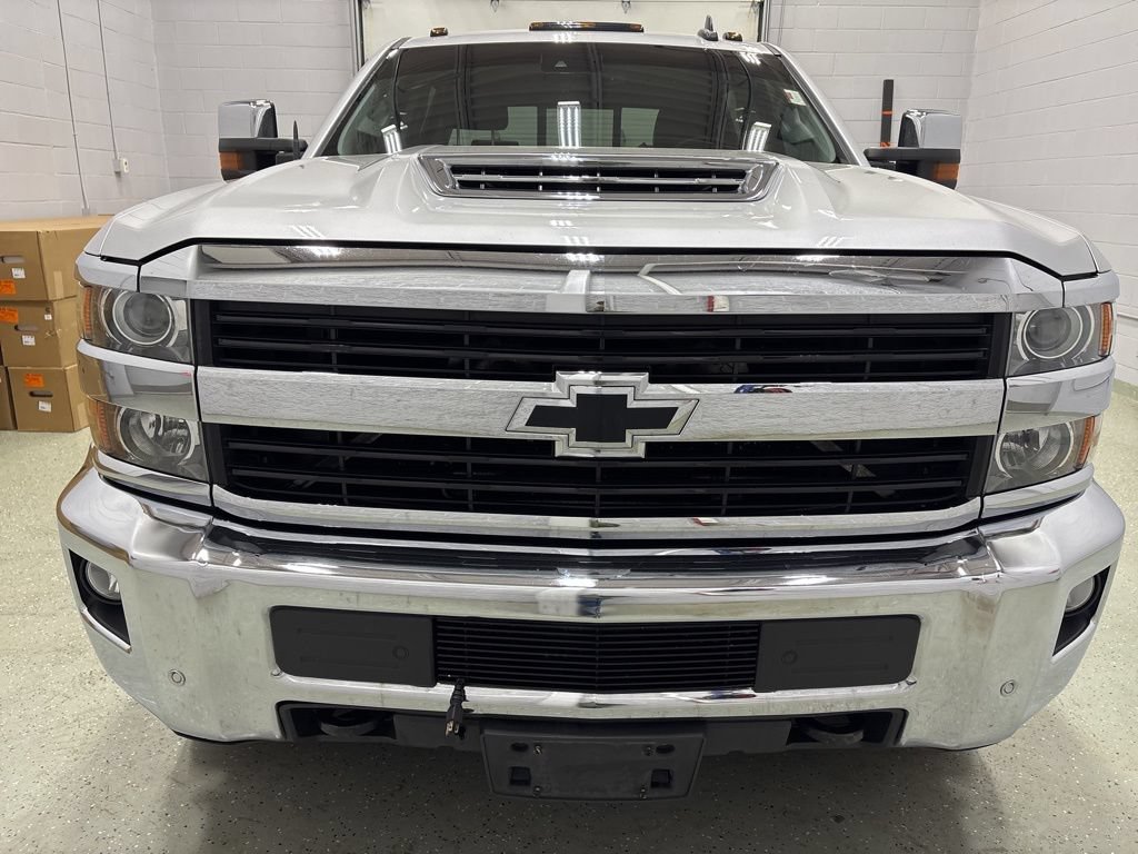 Used 2017 Chevrolet Silverado 2500 LTZ w/ Duramax Plus Package AWD/4WD image 10