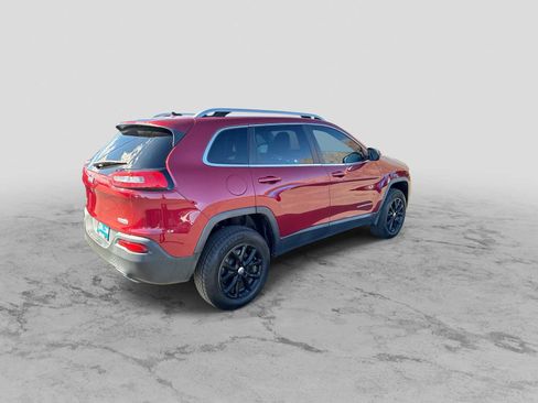 Used 2015 Jeep Cherokee Latitude w/ Cold Weather Group image 8