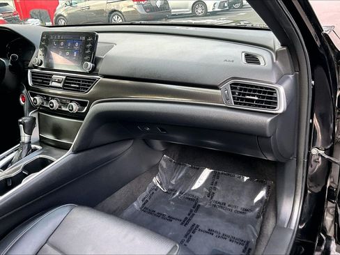 Used 2022 Honda Accord Sport image 15
