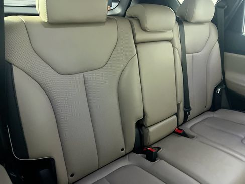 Used 2022 Hyundai Santa Fe Limited FWD image 23